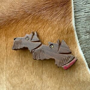 Vintage Wooden Carved Double Scottish Terrier Brooch Pin Jewelry